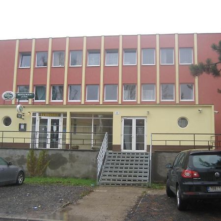 Lazza Motel Brno Dış mekan fotoğraf